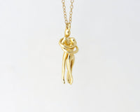 Gold Couple Pendant Necklace - Sivan Lotan Jewelry -   תליון זוג מחובק - סיון לוטן - תכשיטים בעיצוב אישי - תכשיטים מעוצבים - שרשרת זהב