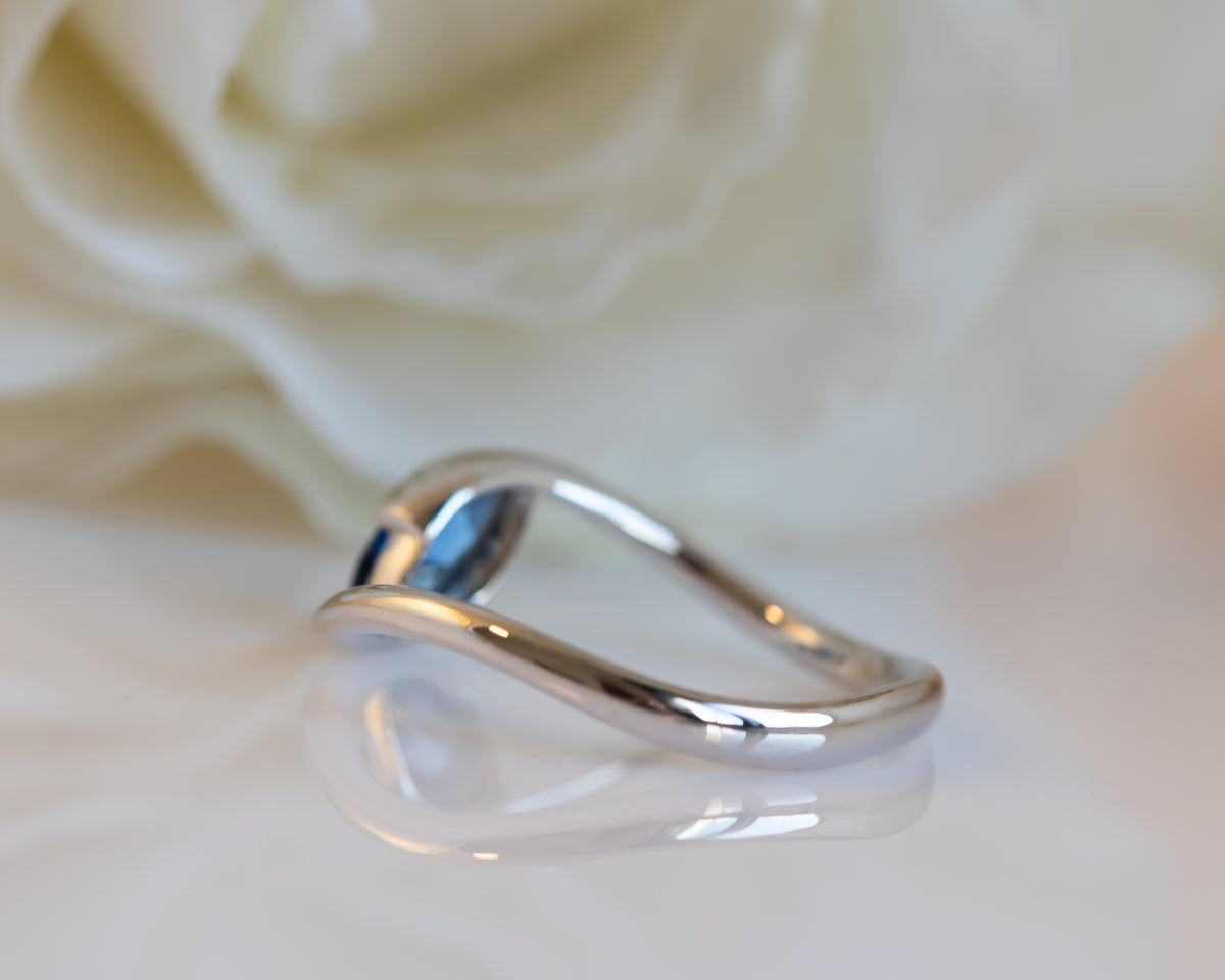 Blue Sapphire Marquise Ring, Sapphire Engagement Ring - Sivan Lotan Jewelry - טבעת ספיר מרקיזה - סיון לוטן תכשיטים