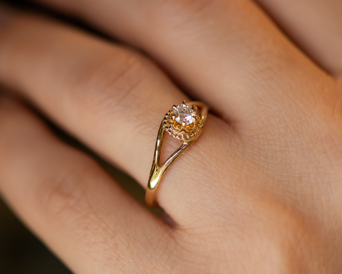 Vintage Diamond Engagement Ring